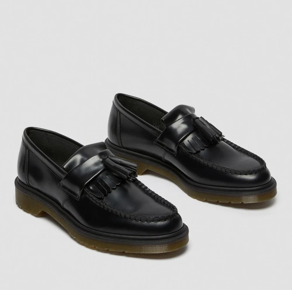 Dr. Martens Adrian Tassel Loafers Black Patent Leather Sz US 7M/8W Chunky Preppy